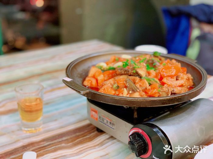 椿记烧鹅(叠彩店)阳朔啤酒鱼图片