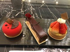 -Salon de The de Joel Robuchon(外滩18号店)