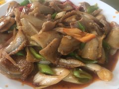 -三升美食城