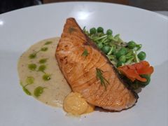 香煎和风三文鱼香橙萨巴雍-Nana And Her Friends Restaurant 娜娜家(小寨原力场店)