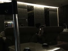 -裕龙汤泉