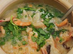 -粤盛海鲜平价店(洛溪食街店)