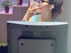 -英派斯健身旗舰店(海信国际中心馆)