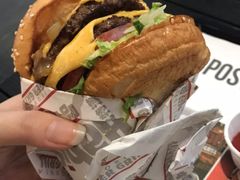 -The Habit Burger Grill 哈比特汉堡(爱琴海店)
