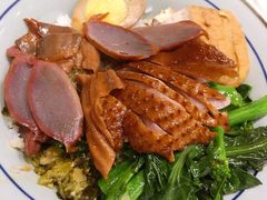 鹅肉拼鹅肝饭-狮头牌卤味研究所·卤味饭(花城汇南区店)