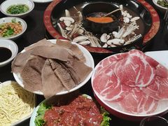 -三江两海老火锅(北京首店)