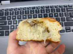 杏仁香蕉布里欧-富贵面包公司(运河店)