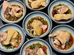 -鲜入唯煮·港式海鲜牛肉火锅(金宝街店)
