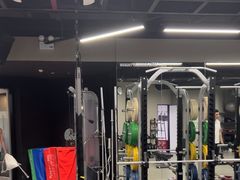 -超级猩猩健身·私教(上海体育场店)