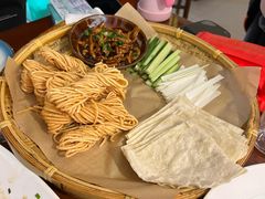 -魏铭鱼头捞饭(晋阳路店)