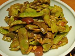 压锅猪皮豆角-鸽子窝(宋庄店)