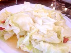 手撕包菜-小姨家常菜(昭萍东路店)