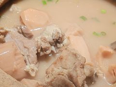 洪湖藕汤-小凤庭·地道湖北菜武昌鱼·藕汤(38年黄鹤楼店)