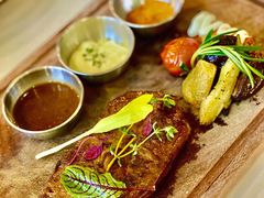 -拾挚扒房(招商花园城店)