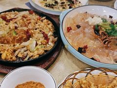 -鹤乡东北菜(崮山路店)