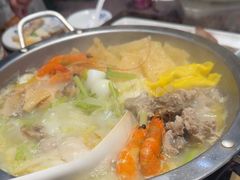 -香山湖家家宴(中山陵店)