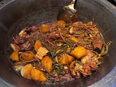 -山里屯铁锅炖·东北菜(康桥店)