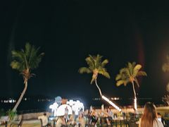 -JW万豪厨房餐厅·滨海草坪烧烤·海鲜·海景(三亚绿发山海天JW万豪酒店)