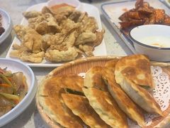 韭菜盒子-东北一家人(友谊街店)