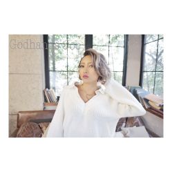 -Godhands美发设计沙龙