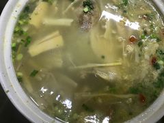 老鸭煲-协和菜馆(凤凰街店)