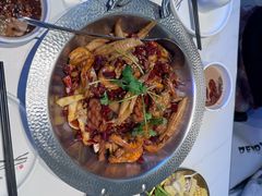 -鸡遇虾煲干锅火锅(小寨金莎店)