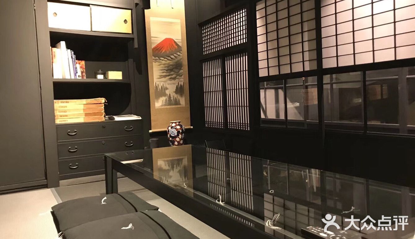 大阪 | 黑色系之高逼格民宿