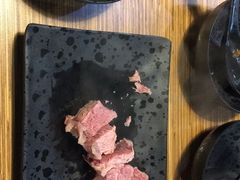 -陆记牛庄·碳锅龙虾烧烤(爱上花园店)