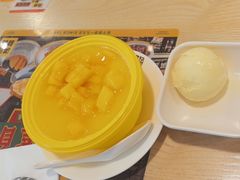 -满记甜品(优客百盛店)