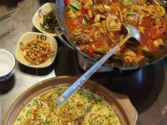 -富正毅三下锅·湘西韵味(天门山索道店)
