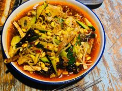 -六福烧烤酒馆(秦隆步行街店)