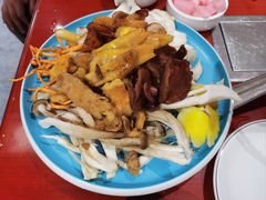-菌之家·专业纯野生菌火锅·特色炒菌