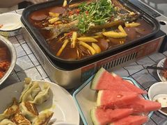 -顶峰夜宴·龙虾烧烤大排档(九江学院店)