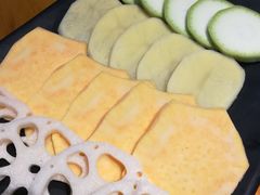 -唯成•韩国炭火烤肉 유성고기