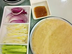 -大鸭梨烤鸭店(金顶街店)