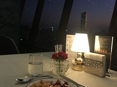 -广州花园酒店·凌璇阁旋转餐厅CAROUSEL360