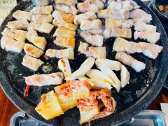 -Dombe豚(黑猪肉街店)