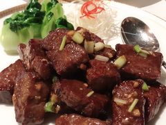 芥末牛肉粒-唐阁(香港朗廷酒店)