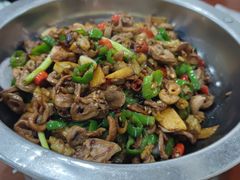 -湖南人家湘菜馆(镇江路店)