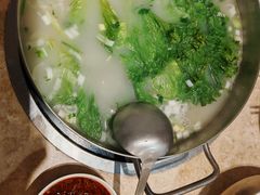 带皮狗肉-英子补身汤(海兰路店)