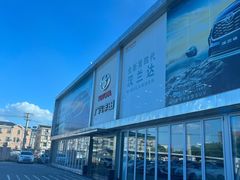 -广汽丰田上海兴伟萌诸光路店