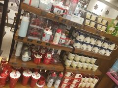 零售区-星巴克臻选(成都宽窄巷子店)