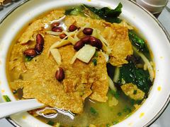 -丽丽三鲜螺蛳粉(田林路店)