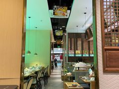 -六少·猪肚包鸡火锅(卓悦INTOWN店)