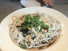 油鸡㙡凉米线-半山腰·云南菜(侨福芳草地店)