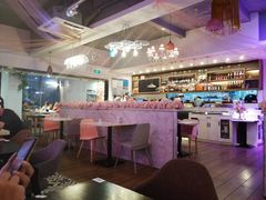 -樱花里音乐餐吧·牛扒椰子鸡(东圃店)