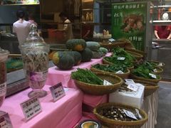 -君德澜酒家·创意粤菜(金山谷店)