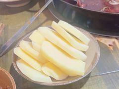 -黄潇洒老火锅(九眼桥宏济巷店)