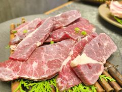 -草家酱蟹炭火烤肉店(珲春南路二店)