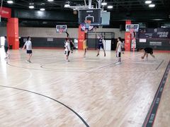 -洛克公园美式运动体验馆(唯品会合肥蜀山城市奥莱店)